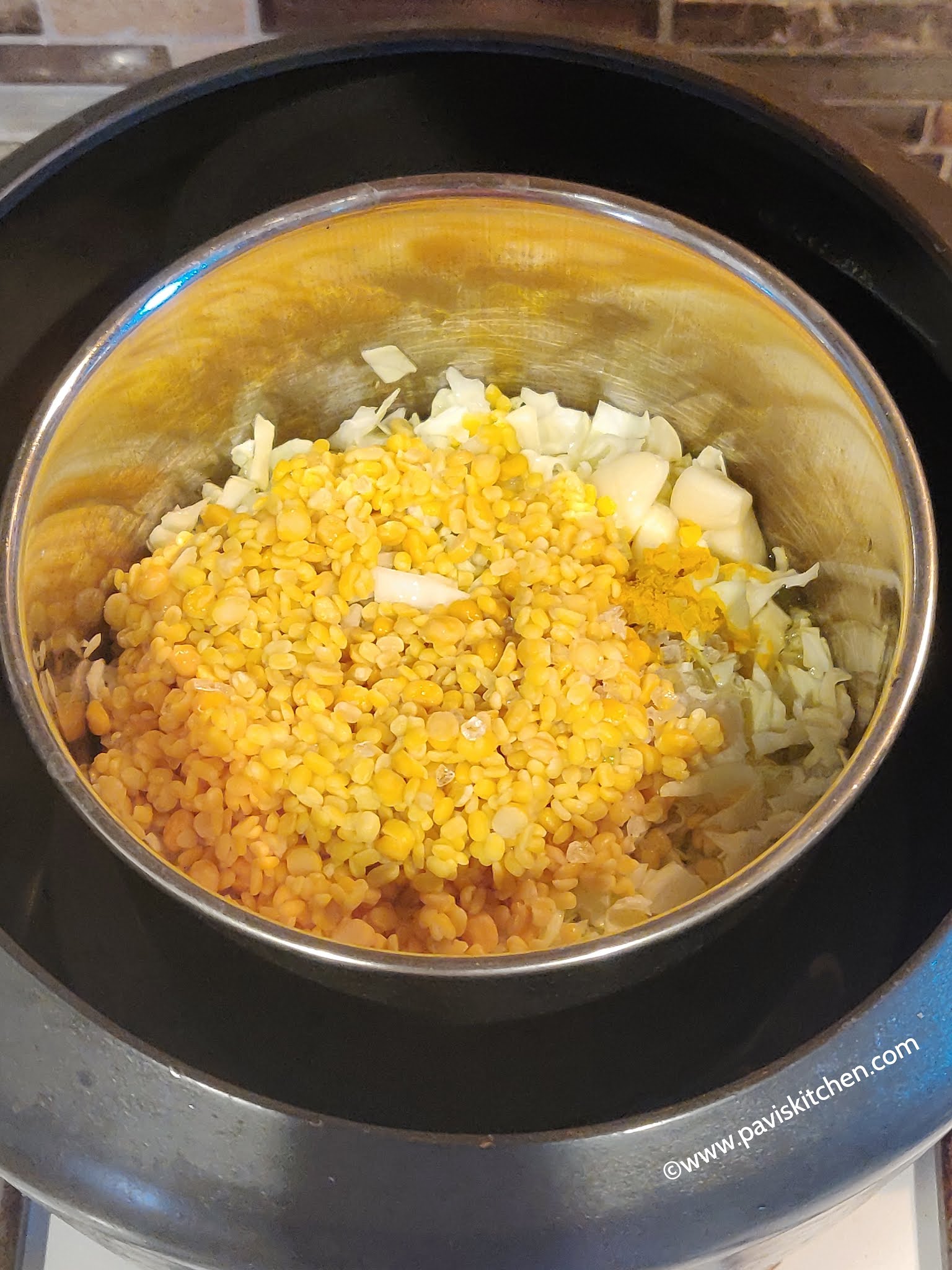 Cabbage kootu recipe | South Indian cabbage dal curry | Muttaikose kootu recipe
