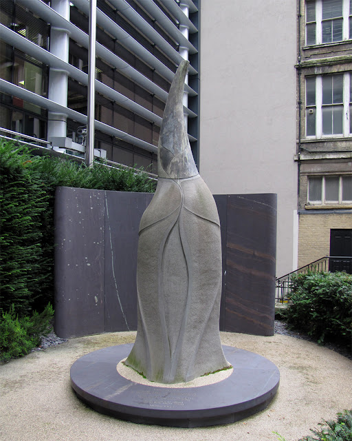 Memorial to Catrin Glyndŵr by Richard Renshaw, St Swithin's Church Garden, Salters Hall Court, City of London, London