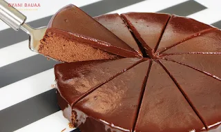 घर पर आसानी से Chocolate Cake बनाया जा सकता है,