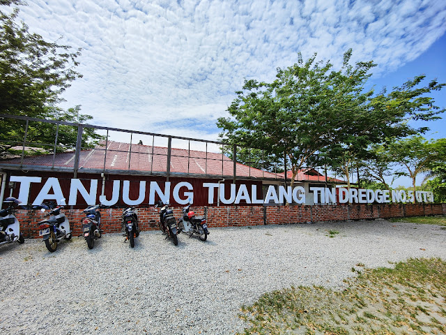 Tin_Dredger_TT5_Museum_Tanjung_Tualang_Perak