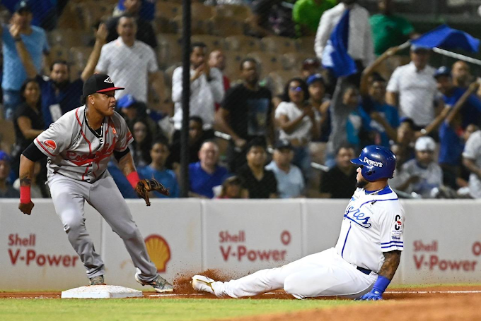 Aguilas, Leones y Estrellas ganan en el torneo de beisbol de la RD