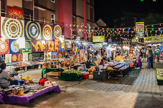 Wua Lai Saturday evening market, Chiang Mai