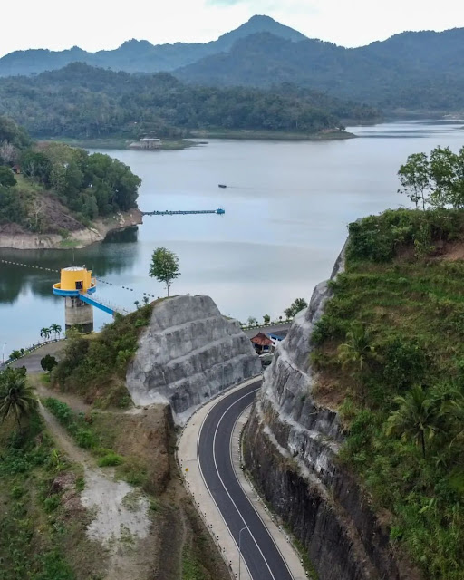 Waduk Sermo Yogyakarta 1