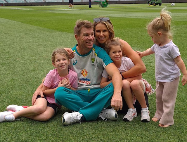 David Warner age, height, daughter name, net worth, family, wife, birthday, wiki, son, brother, father, house, ipl, ivy mae warner, cricket, sunrisers hyderabad ipl team 2021, player