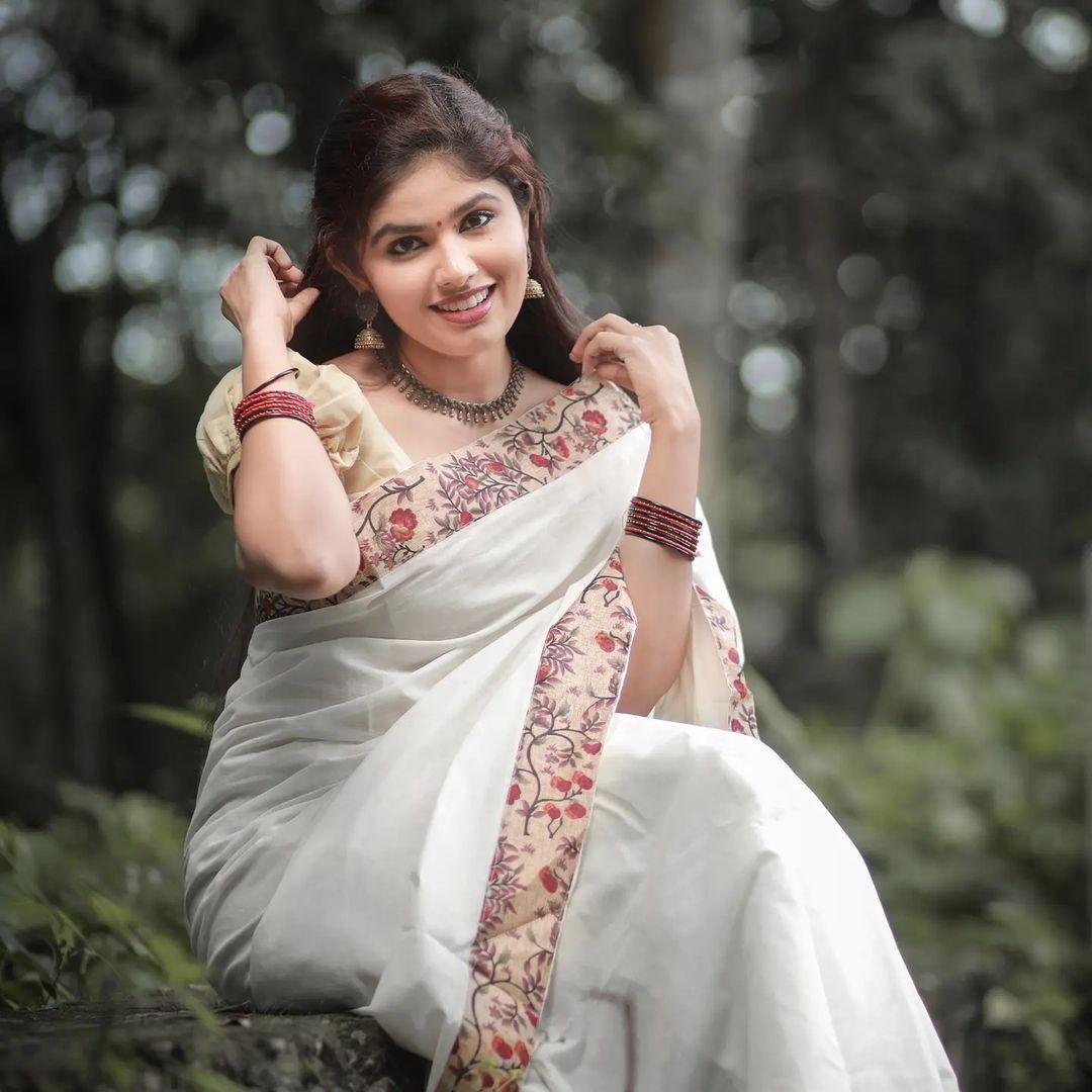 Very+Hot+sexy+malyalam+Actress+phtos+images+pics