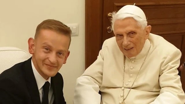 Benedict XVI told me, “See you in heaven — I’ll be waiting for you there”