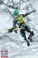 S.H. Figuarts -Shinkocchou Seihou- Kamen Rider Zeronos Altair Form 36
