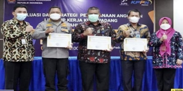 Kanwil Kemenkumham Sumbar Raih Peringkat II IKPA Tertinggi TA 2021