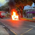 VÍDEO: carro pega fogo e tem perda total na zona Sul de Manaus