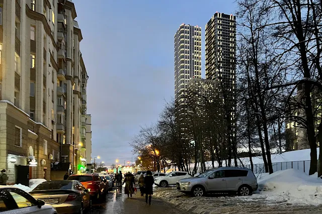 Бутырская улица, дворы, строящийся жилой комплекс D1