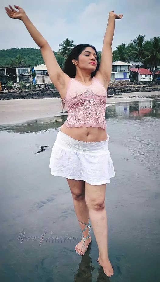 Iti Acharya Marathi Actress Beach Photoshoot