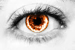 Κάτι σπινθηροβόλες ματιές..!  Shining looks..!