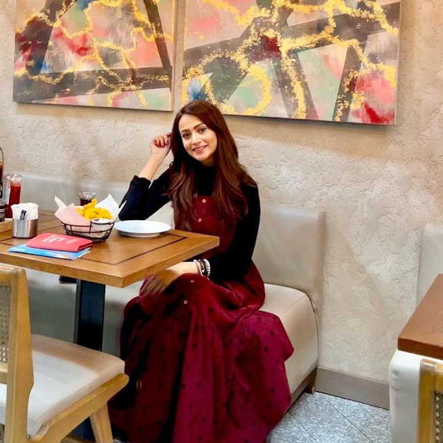 Zarnish Khan’s Latest Exquisite Pictures From Turkey