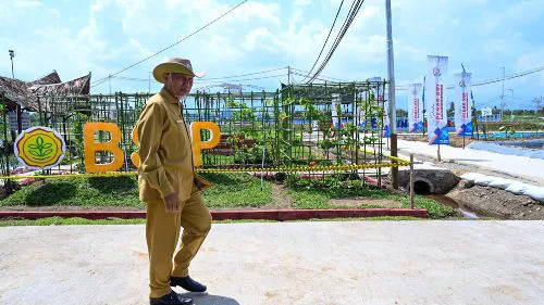 Menyongsong Kesiapan Penas Tani ke XVI Tahun 2023, Gubernur Mahyeldi tinjau Langsung Berbagai Persiapan Acara ke Lapangan.