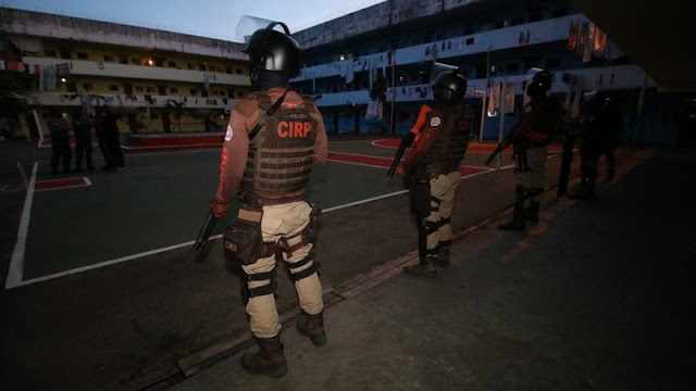 Sobe para cinco o número de mortos após rebelião no complexo prisional em Salvador