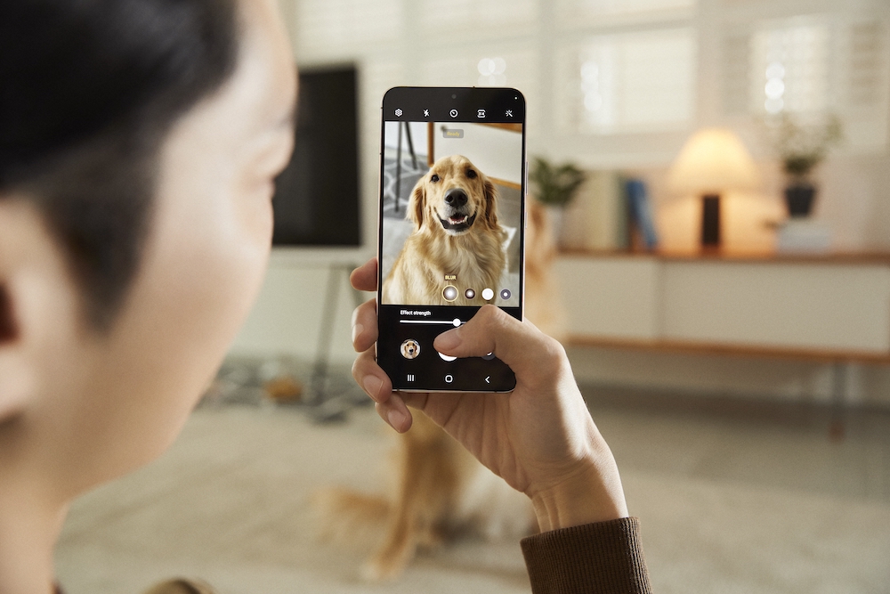 Samsung Galaxy S22+ Pet Portrait mode