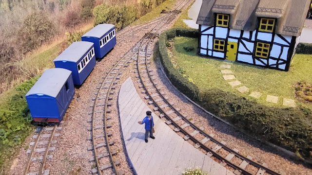 009 gauge layout