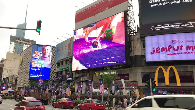 Bukit Bintang Above McDonald's Digital Billboard Advertising, Jalan Sultan Ismail KL LED Screen Ads, Bukit Bintang Street KL Digital OOH Advertising,