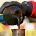 Opep+ mantém cortes na produção, mas petróleo fecha em baixa com estoques em alta nos EUA