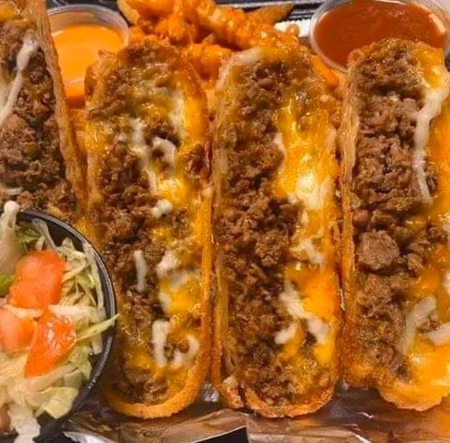 Cheese Steak Tacos With Buffalo Fries