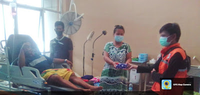 Berbagi Makanan bagi Penunggu Pasien di RS Agoesdjam Ketapang dalam Rangka Memperingati HUT Pemprov Kalbar ke-65