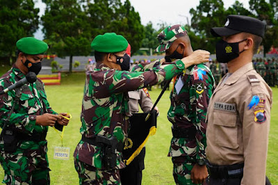 Diklat Integrasi Dikmaba TNI AD dan Diktukba Polri diikuti sebanyak 960 personel yang terdiri dari 30 personel Dikmaba TNI AD dan dan 930 personel Diktukba Polri