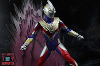 S.H. Figuarts Ultraman Trigger Multi Type 32