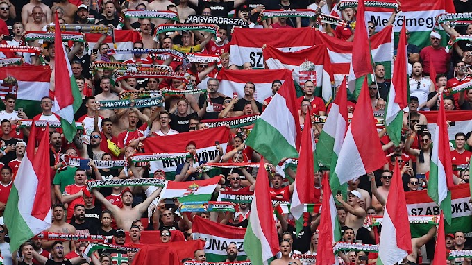 Csányi Sándor azt szeretné, ha az UEFA nem fújna az árpádsávos zászlóra és a nagy-magyarországos jelképre