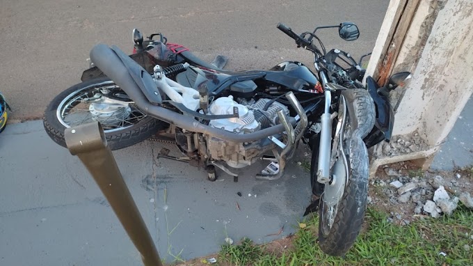 Motociclista perde o controle da direção, colide em poste da rede elétrica e morre em Lavras da Mangabeira