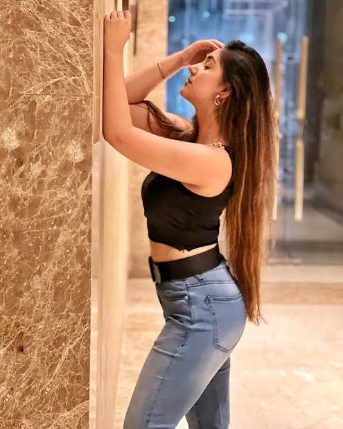 The hottest and most beautiful looks of Ashnoor Kaur ever, After Seeing these gorgeous pictures of Ashnoor Kaur, you will fall in love with Ashnoor, Ashnoor Kaur Hottest looks, Ashnoor Kaur oops moment, Ashnoor Kaur sexy thighs and Butt, Ashnoor Kaur Big boobs and Cleavage show, Ashnoor Kaur sexy bikini, Ashnoor Kaur nudes, Ashnoor Kaur leaked mms