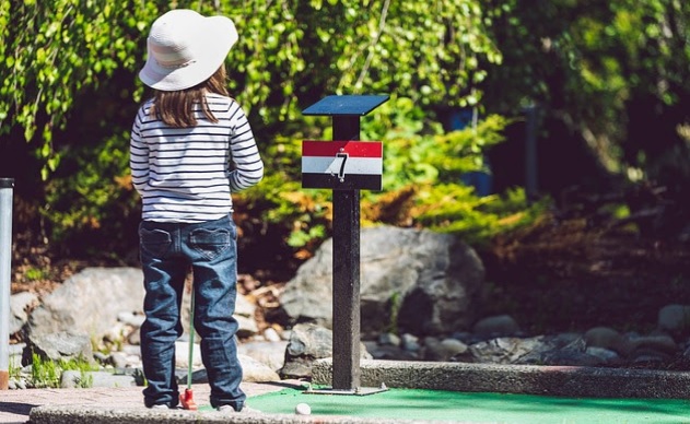 How To Build Your Own Miniature Golf Course On A Budget: An Easy-To-Follow Guide