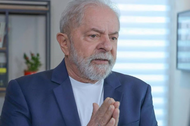 Lula diz que papel da Petrobrás é investir no desenvolvimento do Brasil