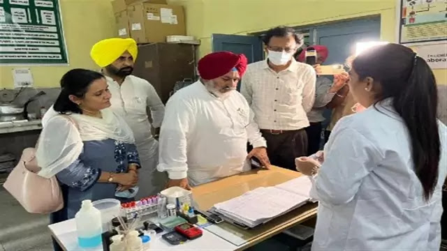 Health Minister visited the hospitals of Patran and Shutrana