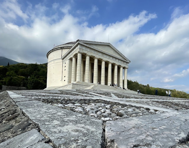 Possagno Tempio del Canova