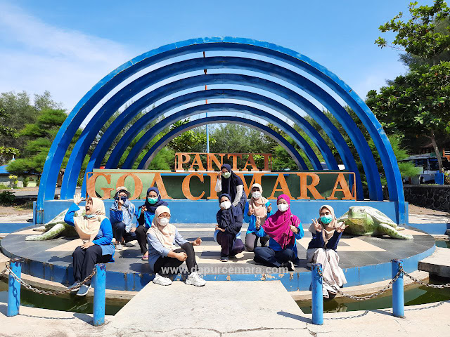 icon pantai goa cemara