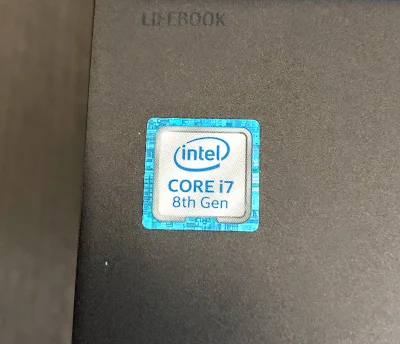 第8世代Intel Core i7