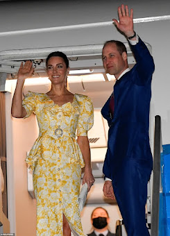 Duchess Kate and Prince William Wave Good-bye to Bahama