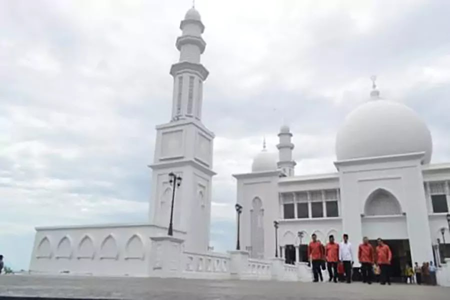 Mushola Oesman Al Khair di Kalimantan Barat