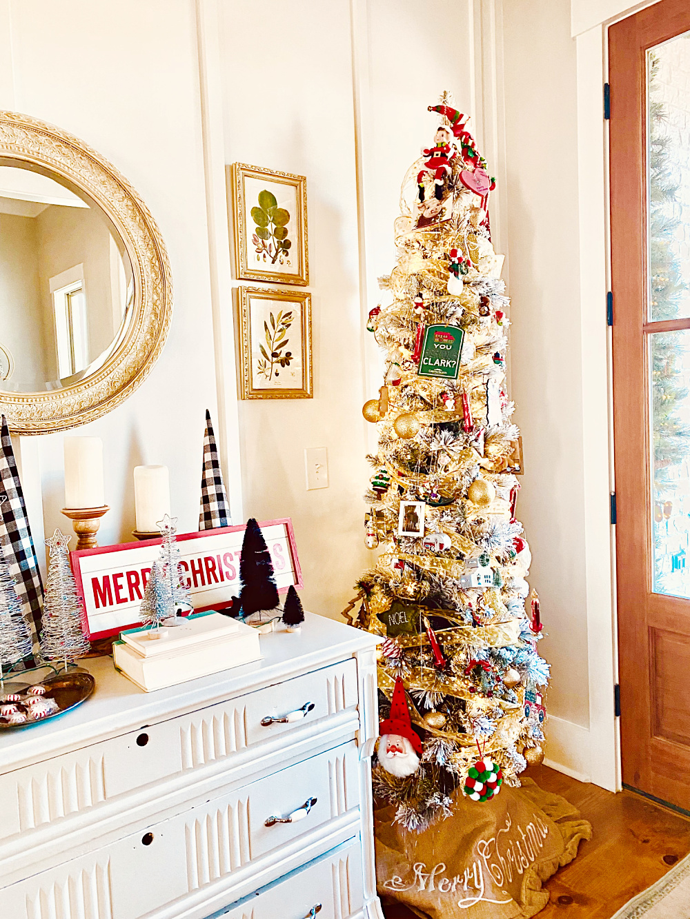 home-tour-mississippi-Christmas-decorating-homemaking