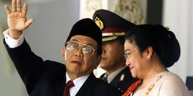 Bukan Amien Rais, Adhie Massardi Beberkan Bukti Megawati Aktor Penggulingan Presiden Gus Dur