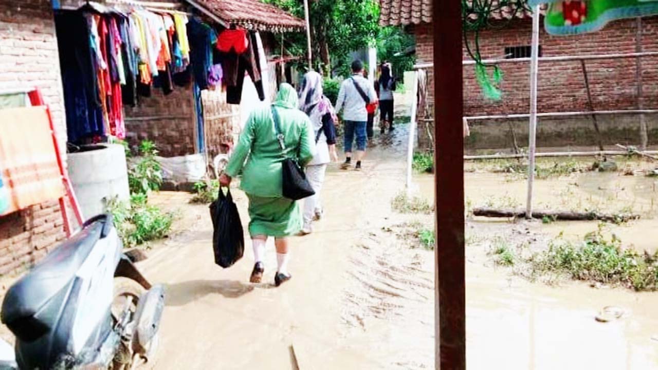 Banjir Bandang di Ketanggungan Brebes Mulai Berangsur Surut