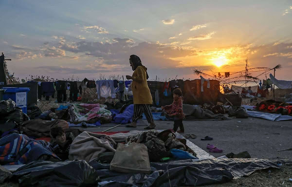 Grèce : Ouverture de deux nouveaux camps fermés la nuit pour migrants équipés de lecteurs d’empreintes