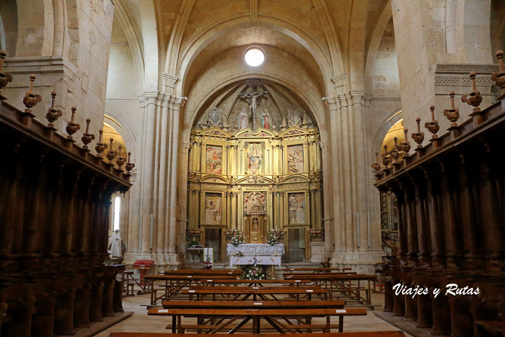 Capilla mayor de la iglesia de Sandoval