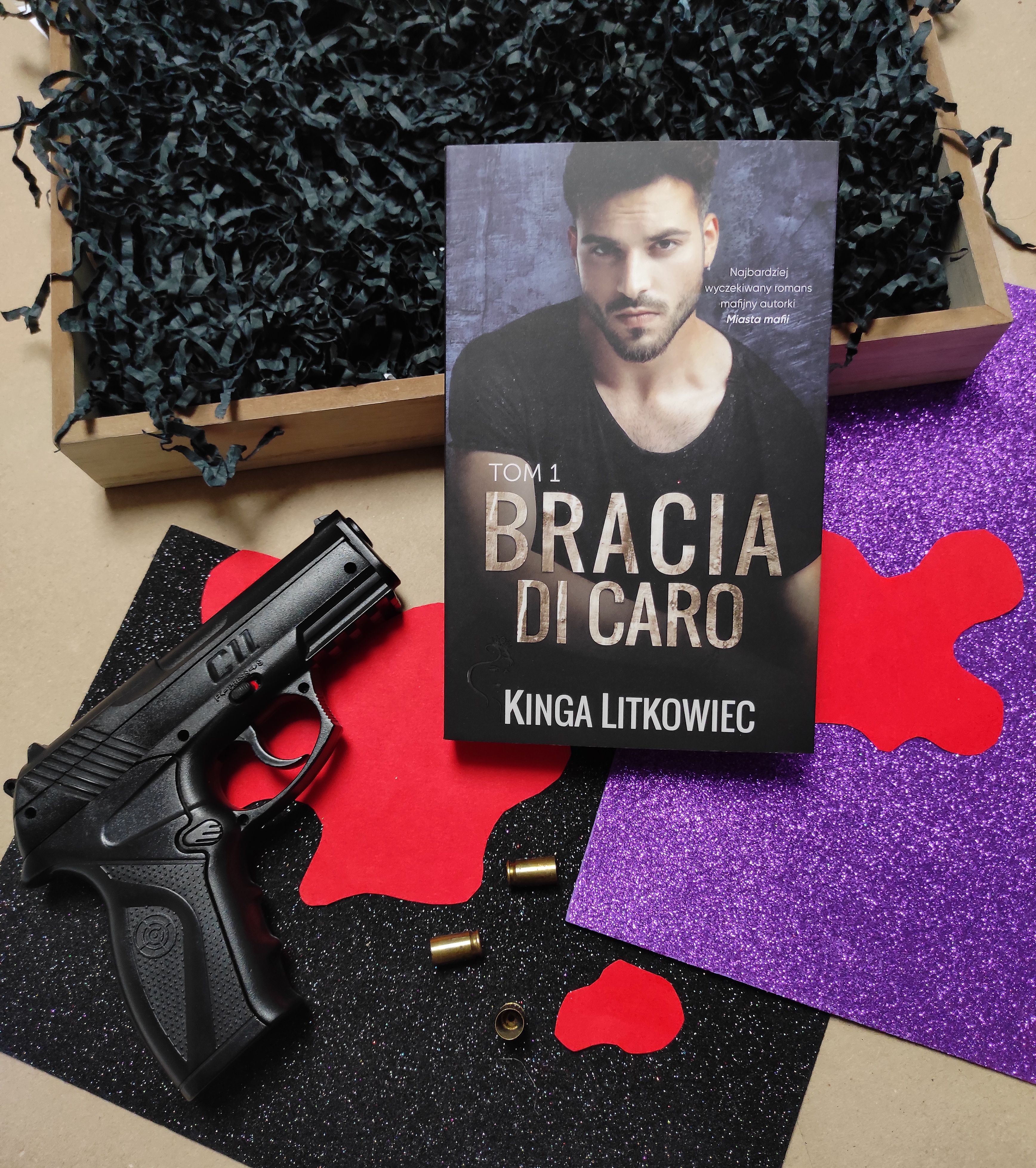 "Bracia Di Caro" Kinga Litkowiec - recenzja przedpremierowa