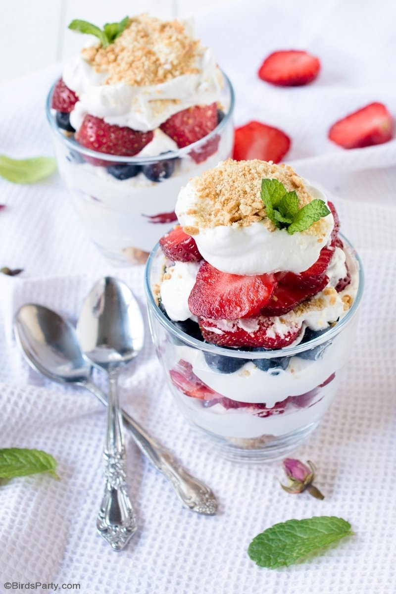 White & Blue Summer Berry Parfaits by BirdsParty.com @birdsparty