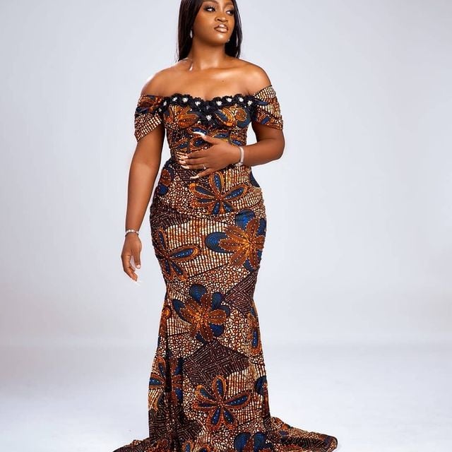 ASO EBI STYLES | GOOD-LOOKING AFRICAN STYLES FOR WOMEN IN 2022