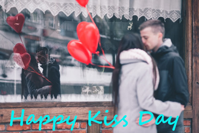 Happy Kiss Day