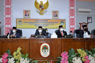 DPRD KABUPATEN KETAPANG GELAR RAPAT PARIPURNA PAW