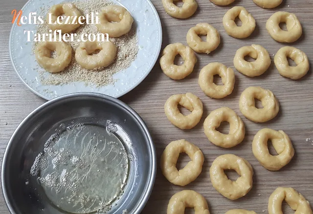 Susamlı tuzlu simit kurabiye yapımı