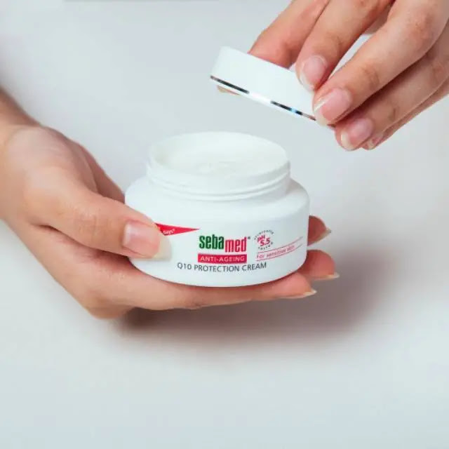 Produk Sebamed Anti Ageing Wrinkle Filler